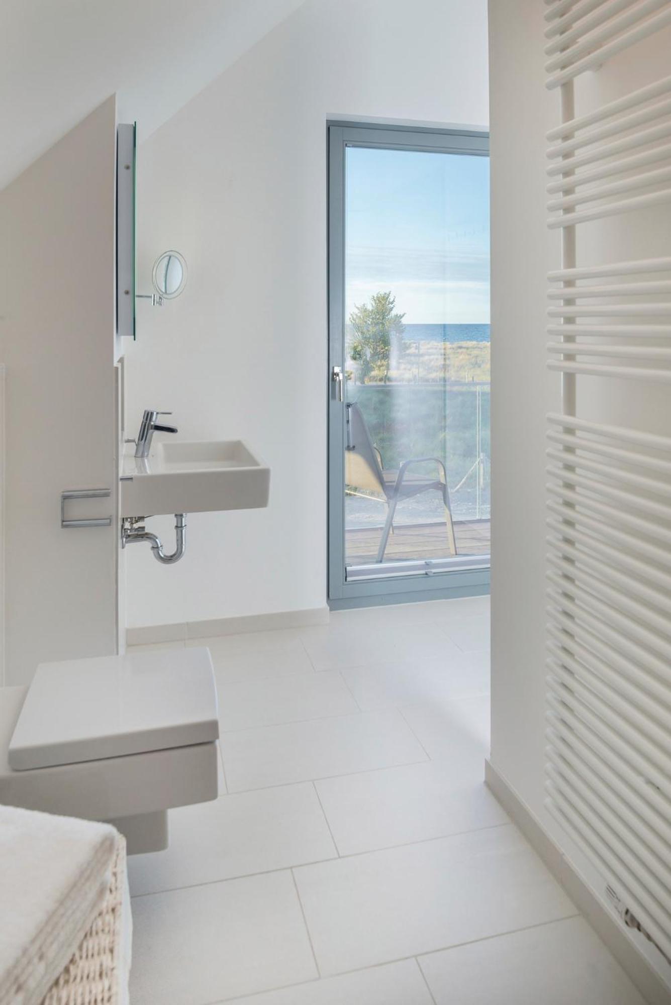 Ostsee - Reetdachhaus Nr 36 "Warder" Im Strand Resort Heiligenhafen Eksteriør bilde