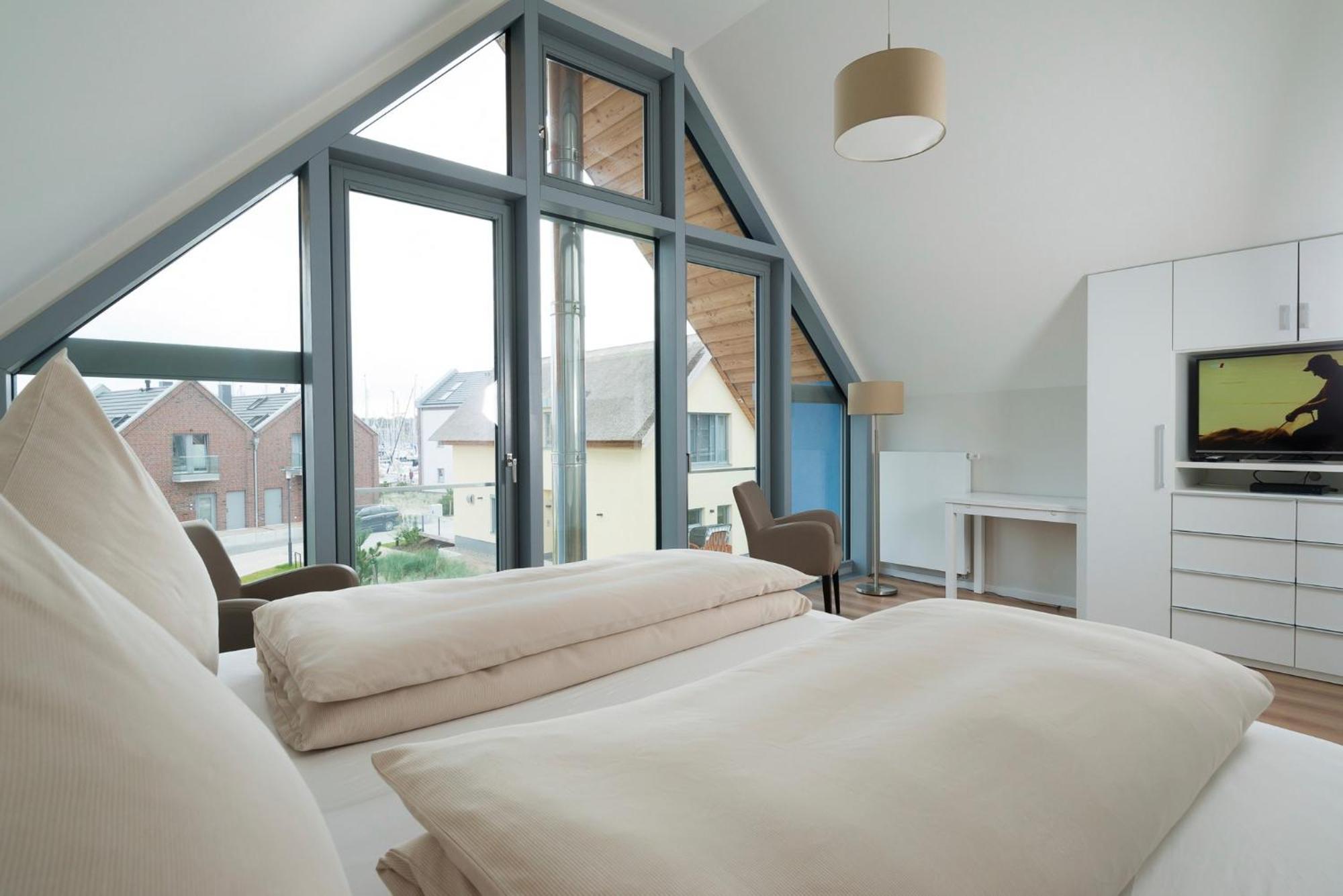 Ostsee - Reetdachhaus Nr 36 "Warder" Im Strand Resort Heiligenhafen Eksteriør bilde